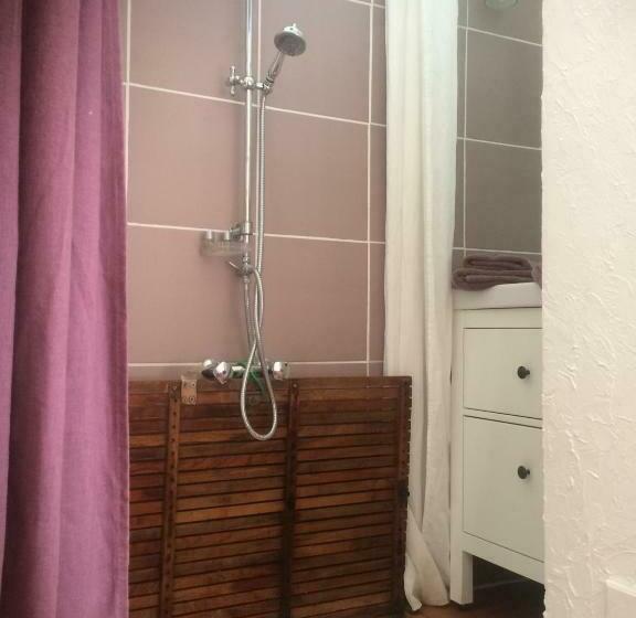 مبيت وإفطار La Ribambelle