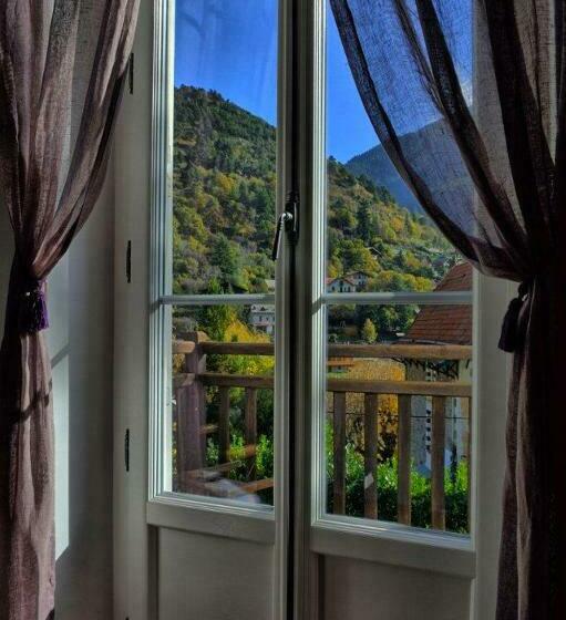 مبيت وإفطار La Ribambelle