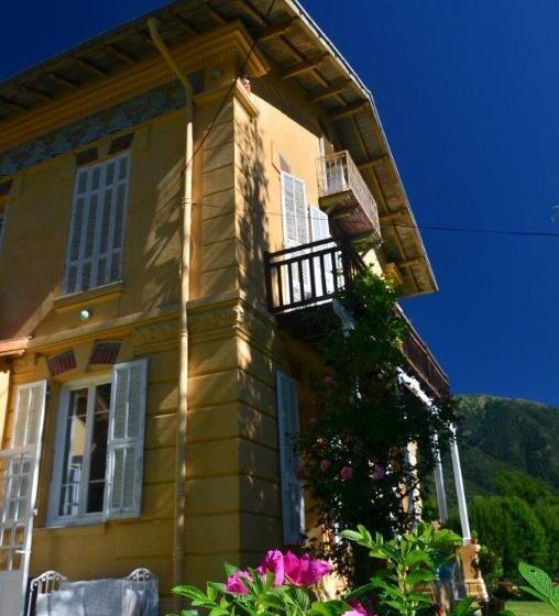 مبيت وإفطار La Ribambelle