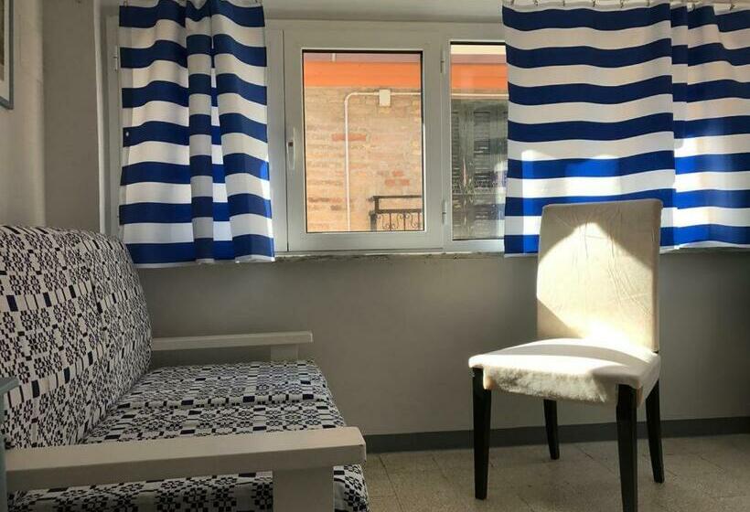 住宿加早餐 La Rue