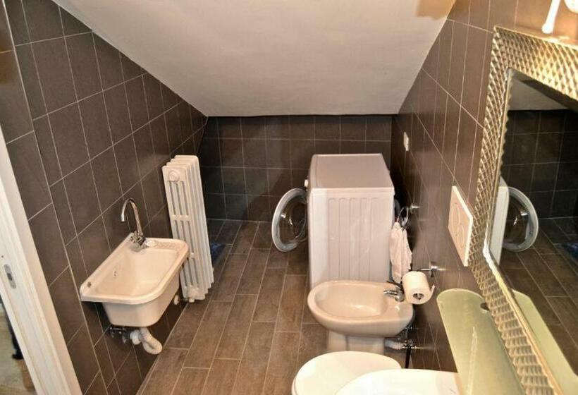 住宿加早餐 La Rue