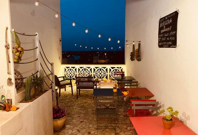 민박 Le Stanze Di Brando E Nico