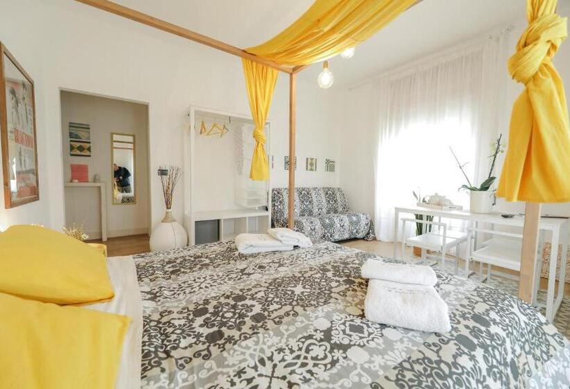 민박 Le Stanze Di Brando E Nico