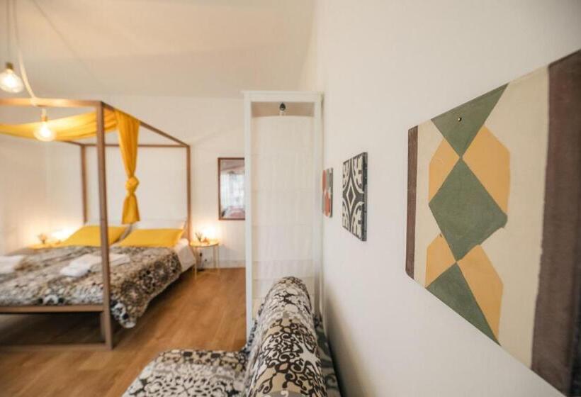 민박 Le Stanze Di Brando E Nico