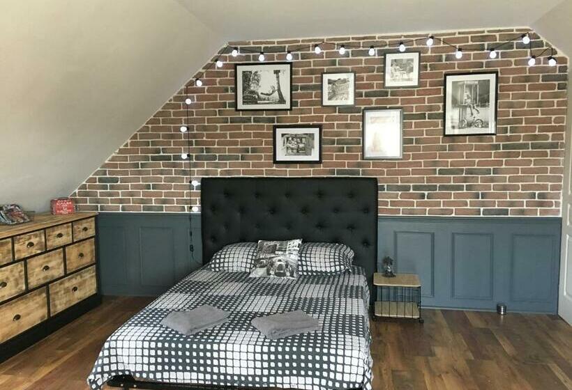 住宿加早餐  Les Thiausères