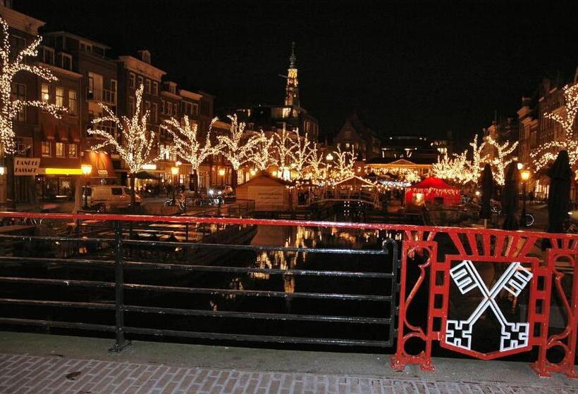 تختخواب و صبحانه Nr22 Leiden