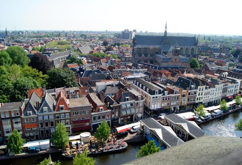 تختخواب و صبحانه Nr22 Leiden