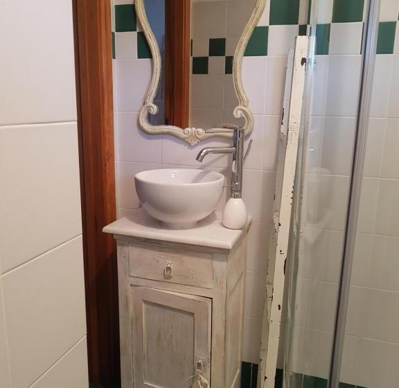 مبيت وإفطار Pin De Stèlle