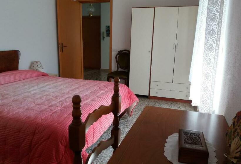 住宿加早餐  Sa Nuche