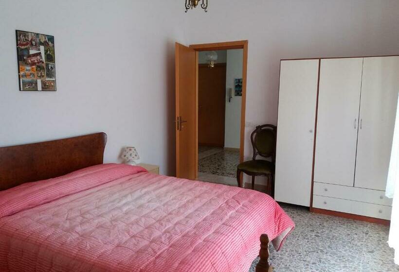 住宿加早餐  Sa Nuche