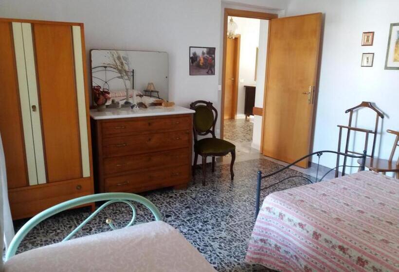 住宿加早餐  Sa Nuche