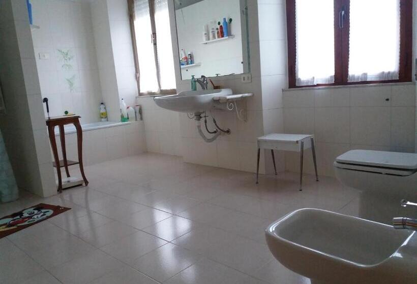 住宿加早餐  Sa Nuche