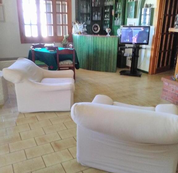 צימר Villa Adelina