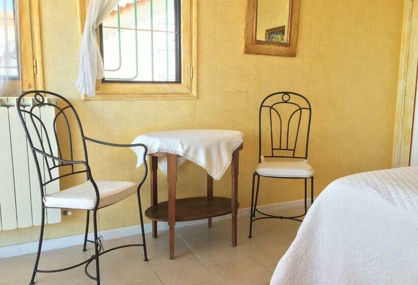 تختخواب و صبحانه Villa La Lézardière