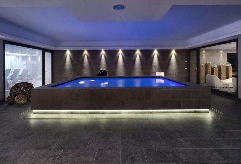 Garda Thermae Village