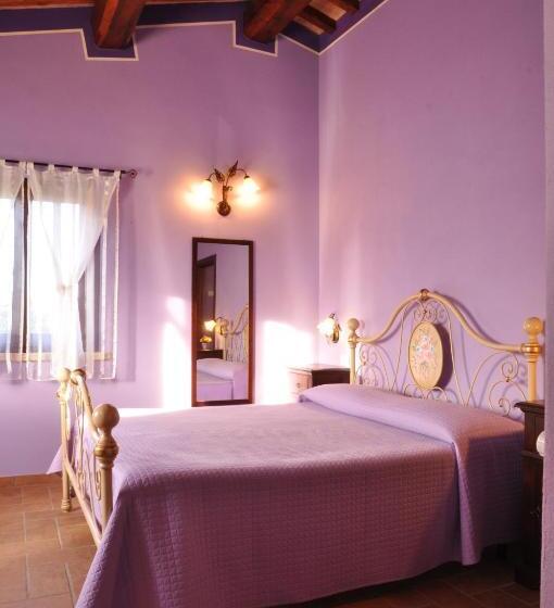 فندق Agriturismo Arcobaleno Della Torretta