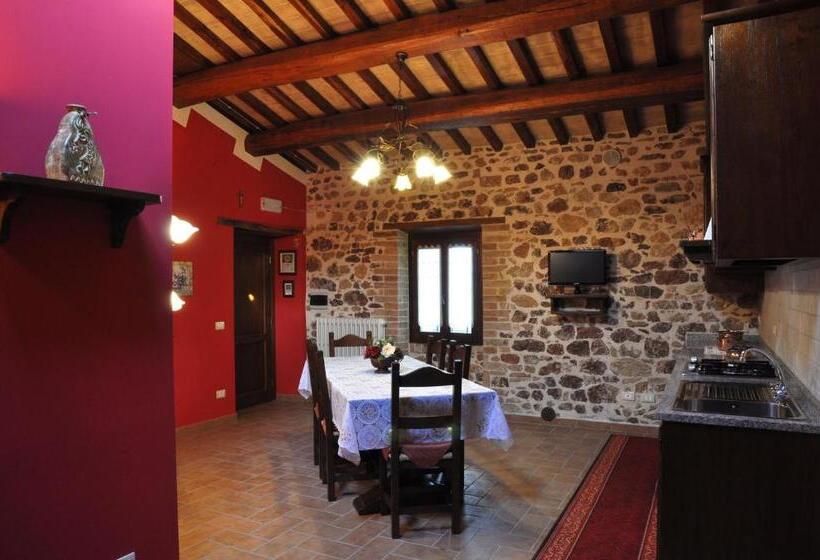 فندق Agriturismo Arcobaleno Della Torretta