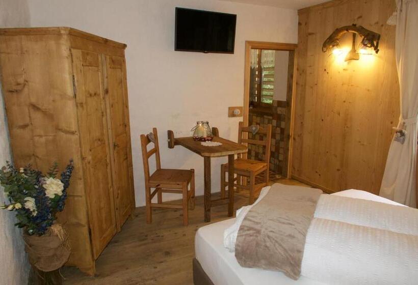 هتل Agriturismo Baita De L All