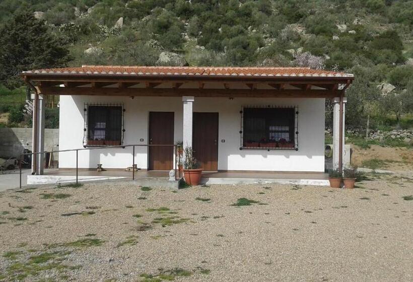 Hotel Agriturismo Locoe