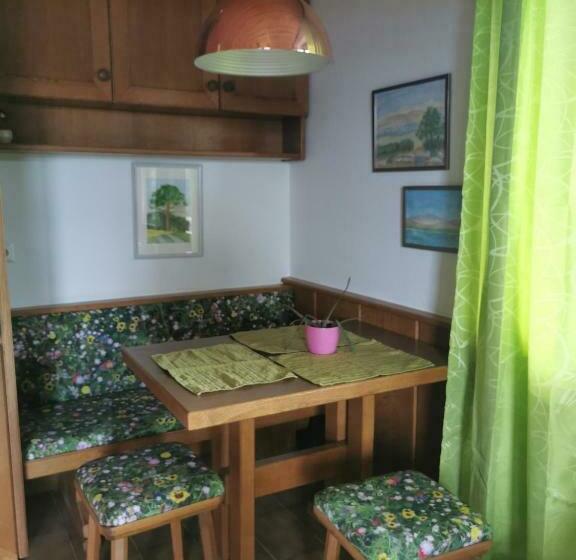 酒店 Erlebnishof Tschabitscher