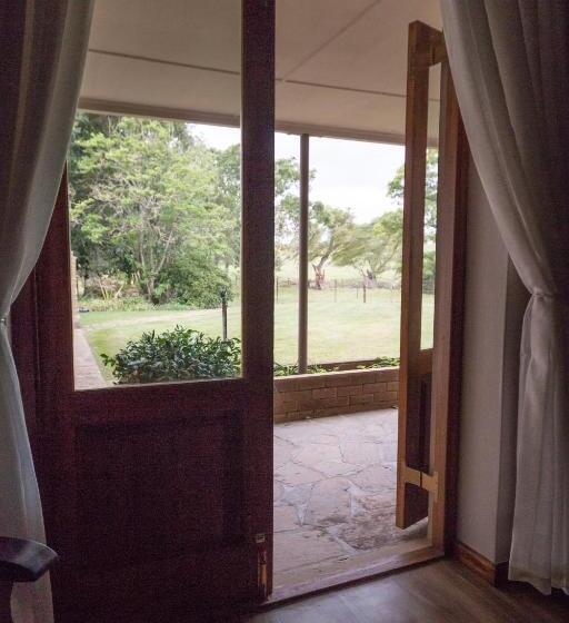 فندق Lalani B&b/self Catering Cottages