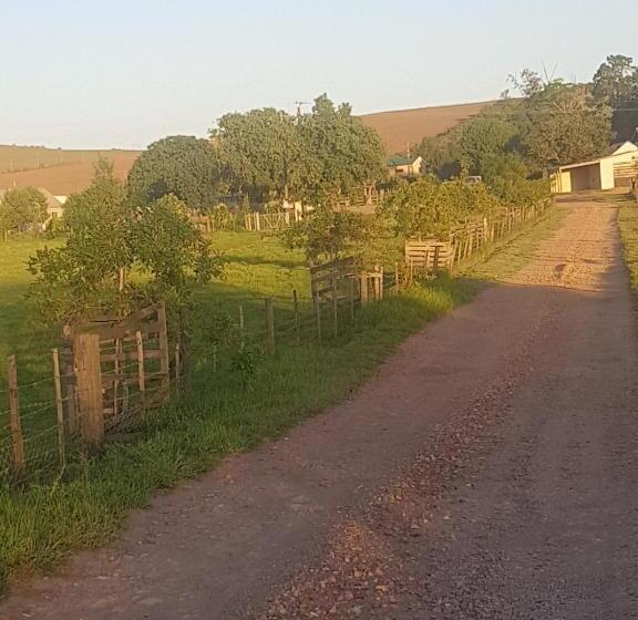 فندق Lalani B&b/self Catering Cottages