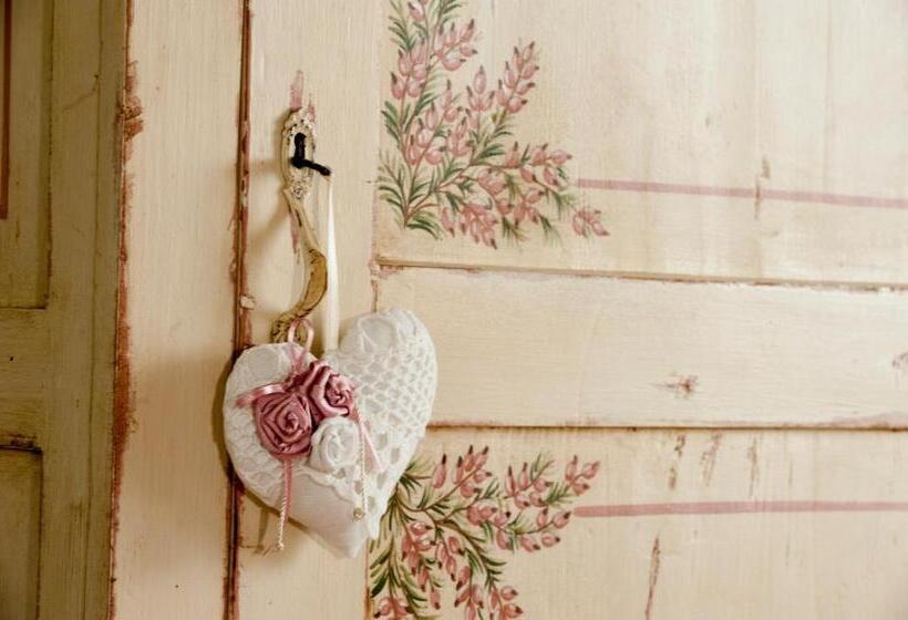 酒店 Agriturismo Podere Il Corniolino