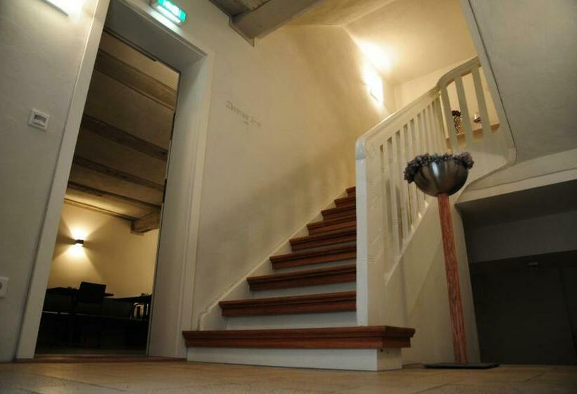 호텔 Sporcher Nest