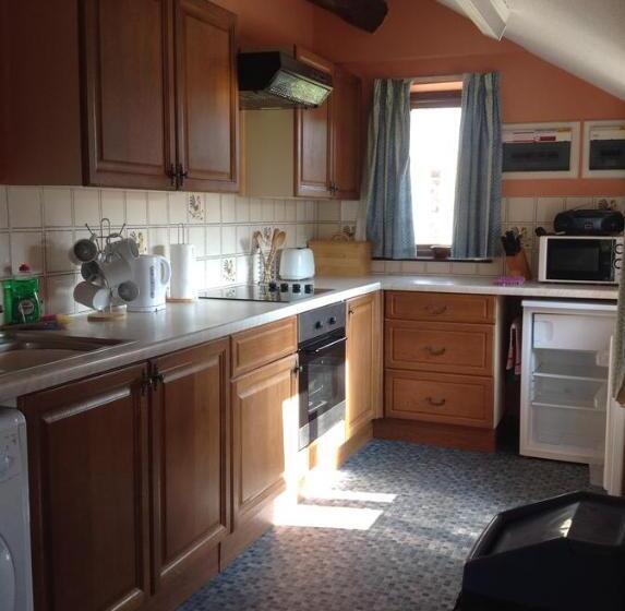 בית מלון כפרי Stable Cottages