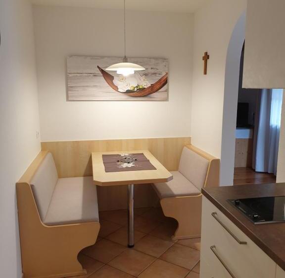 בית מלון כפרי Stockerhof