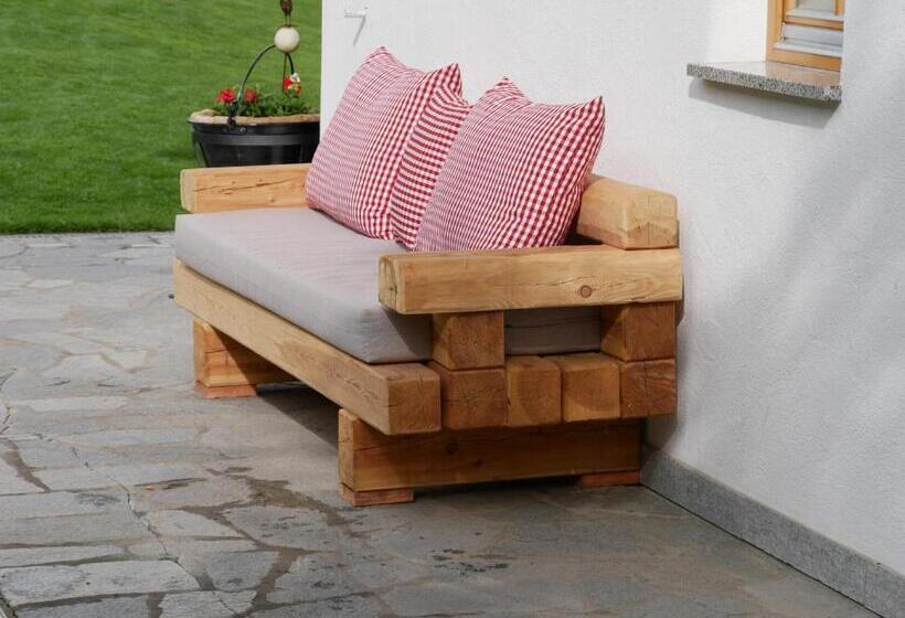 בית מלון כפרי Stockerhof