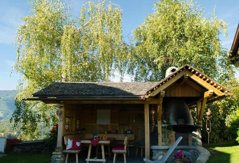 בית מלון כפרי Stockerhof