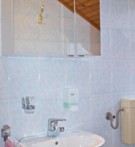 هتل Tourist Farm Mraz