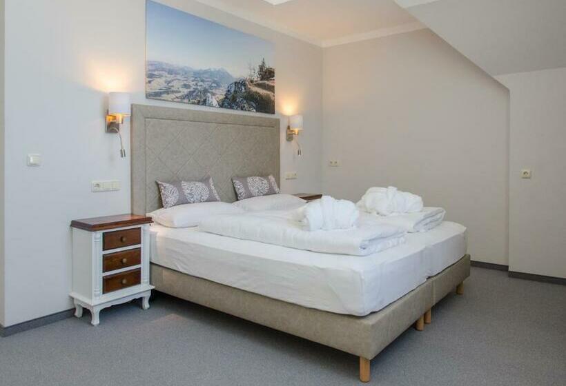 فندق Villa Bergzauber