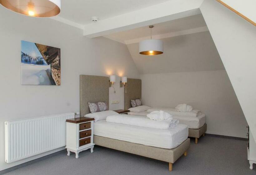 فندق Villa Bergzauber