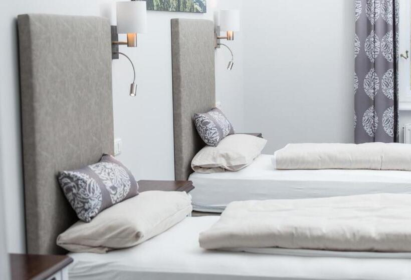 فندق Villa Bergzauber