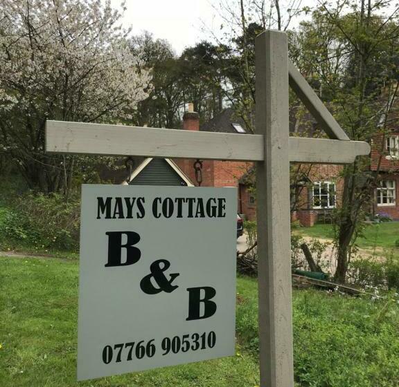 Mays Cottage Bed And Breakfast