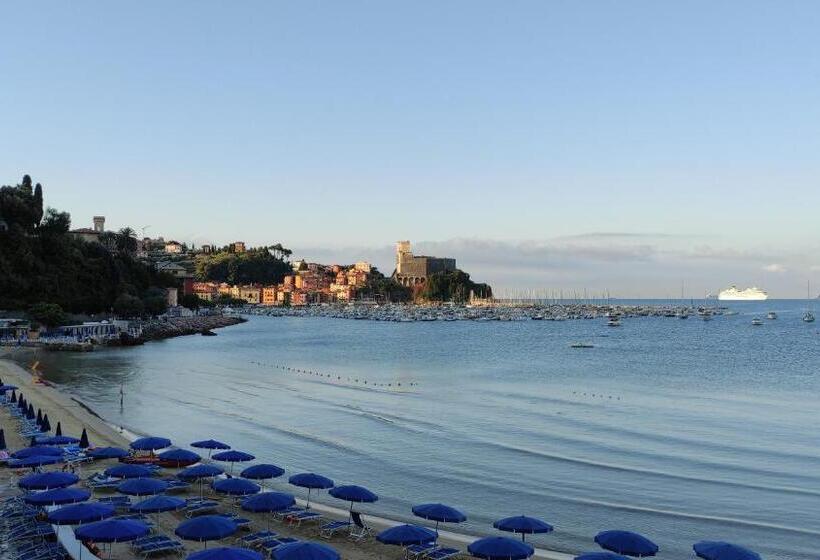 ペンション Affittacamere In Piazzetta Da Vasco