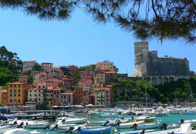 ペンション Affittacamere In Piazzetta Da Vasco