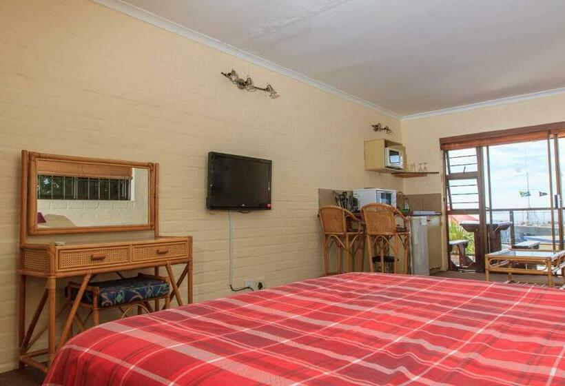 بنسيون Bikini Beach Villas