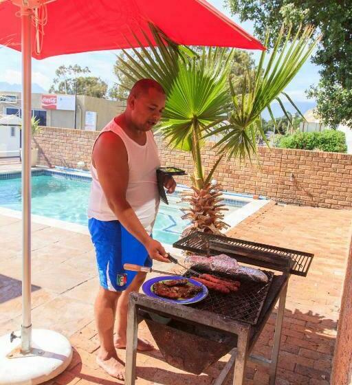 بنسيون Bikini Beach Villas