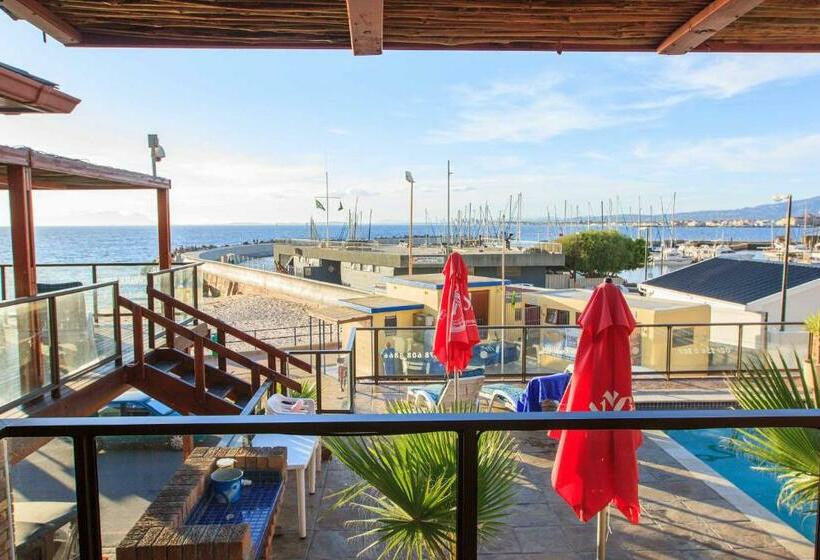 بنسيون Bikini Beach Villas