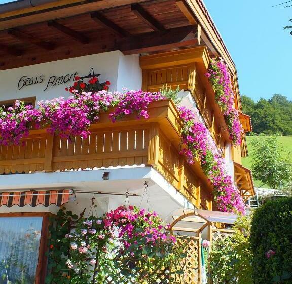 펜션 Gästehaus Amort