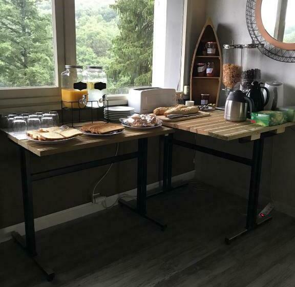 פנסיון Le Chalet Du Lac