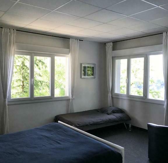 פנסיון Le Chalet Du Lac