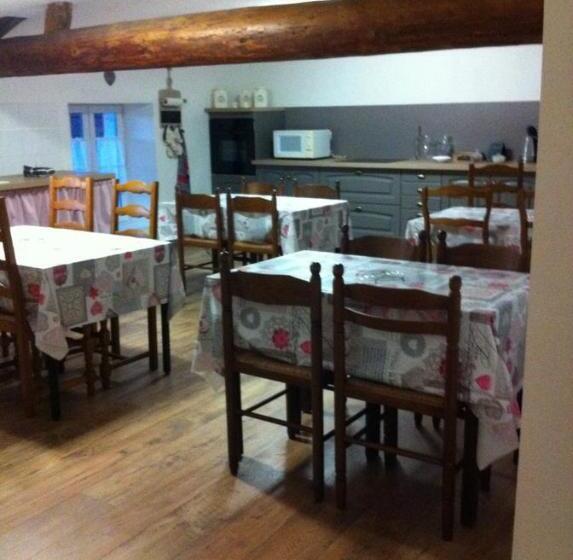 بنسيون Les Lilas Roses