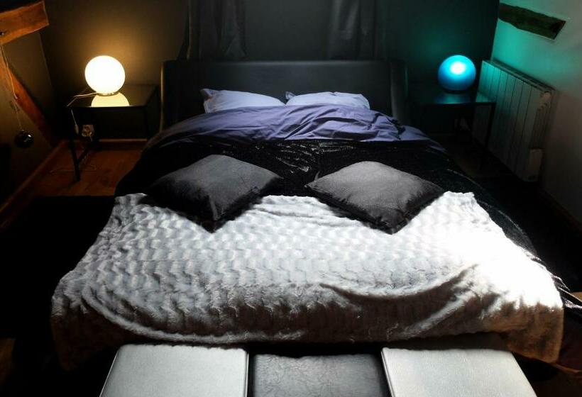 펜션 Maison D Hôtes Aux Légendes D Ardenne