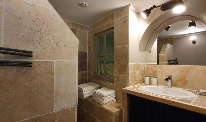 פנסיון Mas Du Cimaï