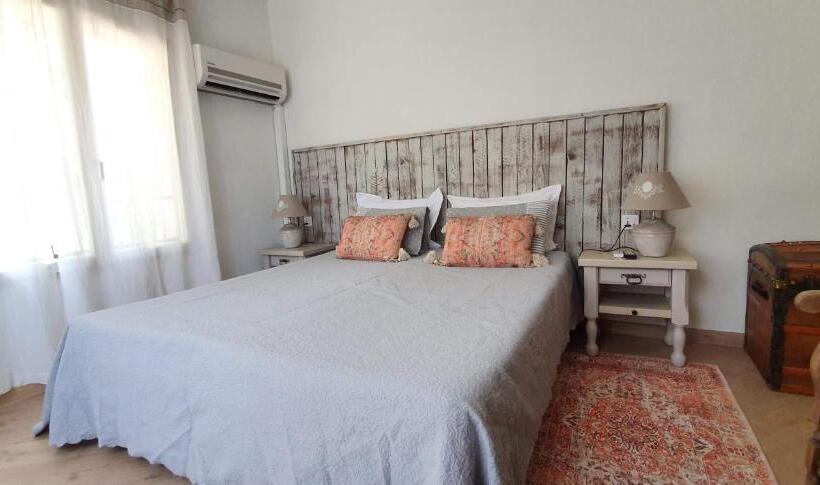 פנסיון Mas Du Cimaï