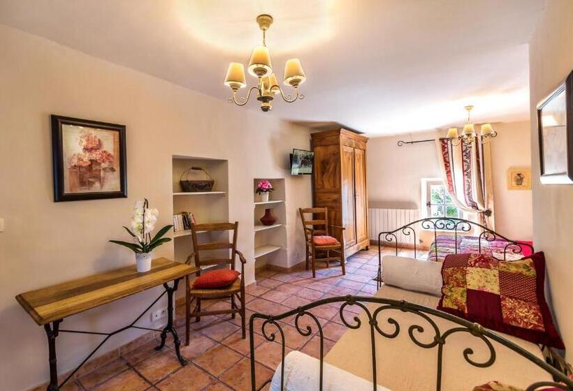 Пансион Mas Du Cimaï